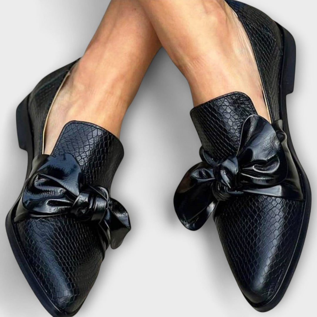Claudia - Tyylikkäät Koristeelliset Loaferit