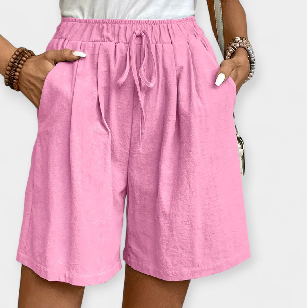 Ilmava Shorts