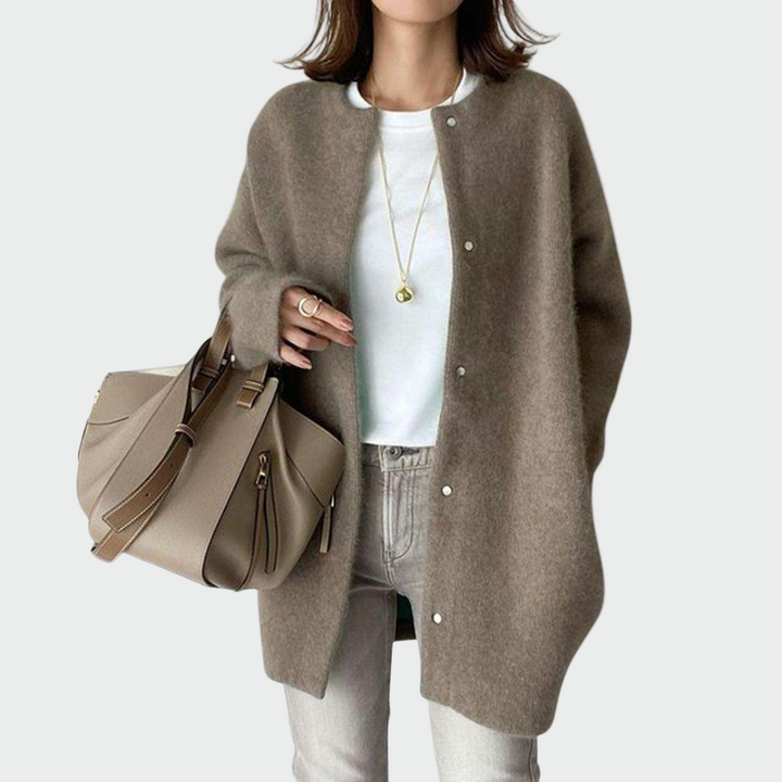 Tyylikäs Neulecardigan