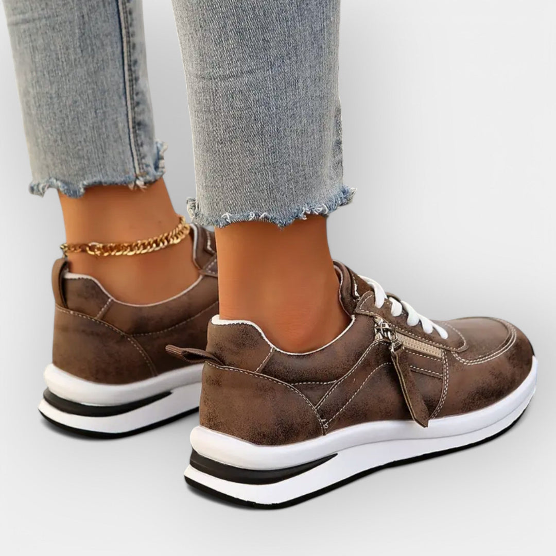 Tyylikkäät Anatomiset Sneakersit