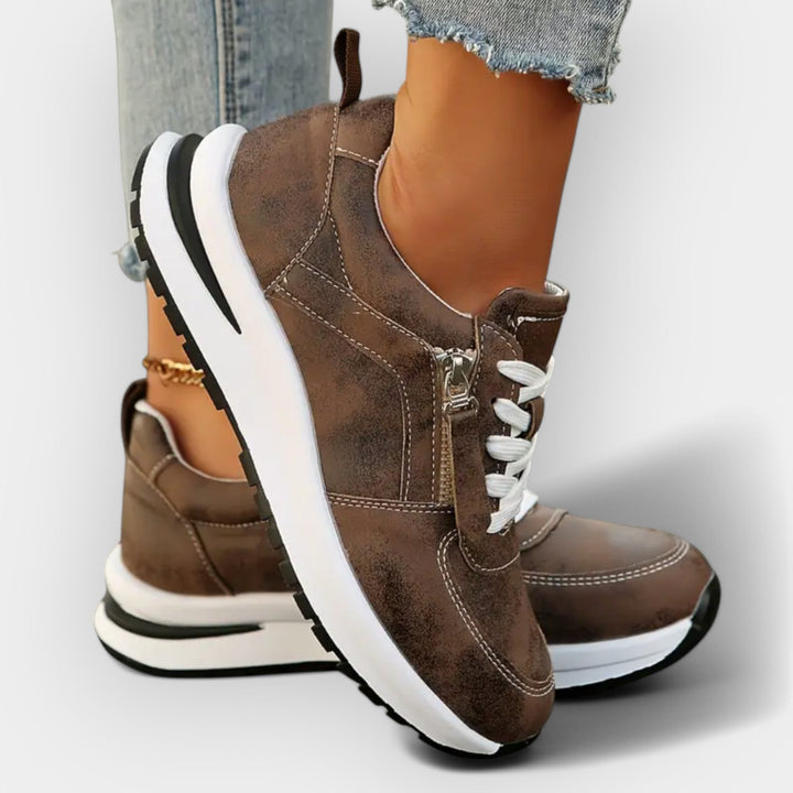 Tyylikkäät Anatomiset Sneakersit