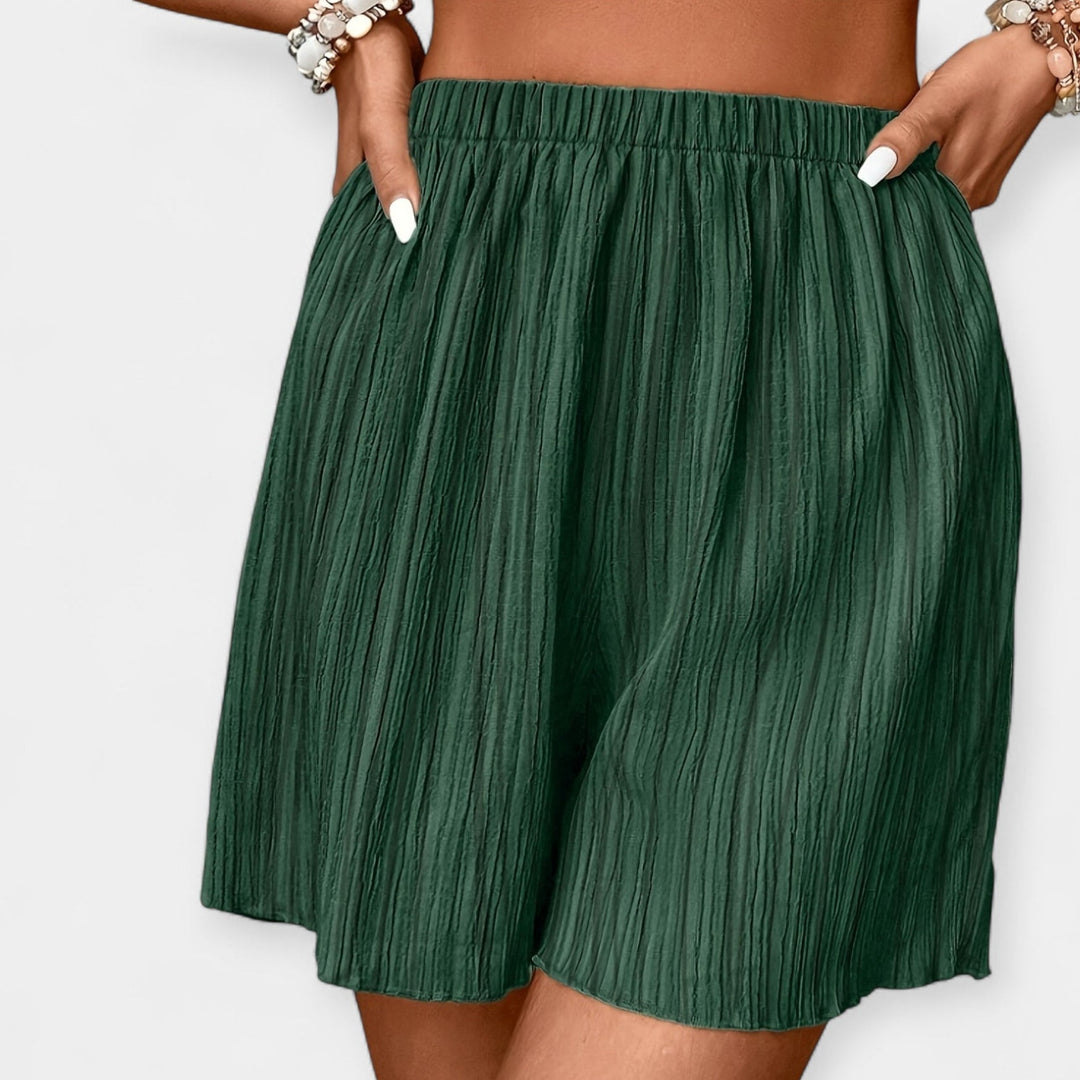 Tyylikkäät Pleat-shortsit