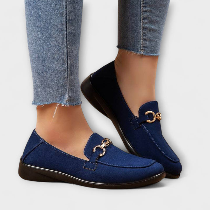 Kesäiset Slip-On Loaferit – Hengittävät ja Tyylikkäät Mustana & Merensinisenä