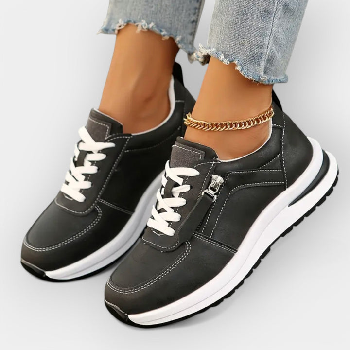 Tyylikkäät Anatomiset Sneakersit