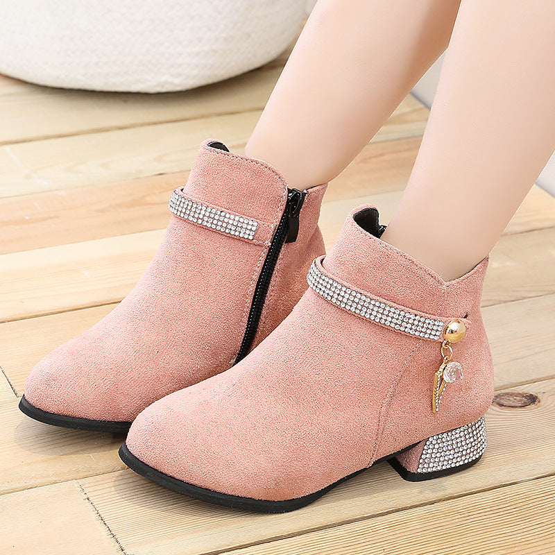 Teresia – Dekorative Stiefeletten