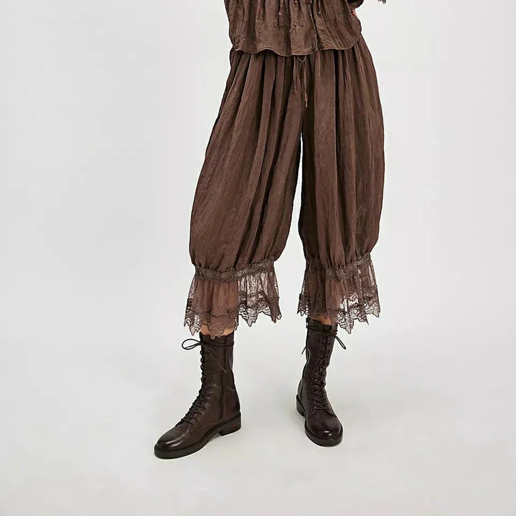 Boho-housut pitsiyksityiskohdilla