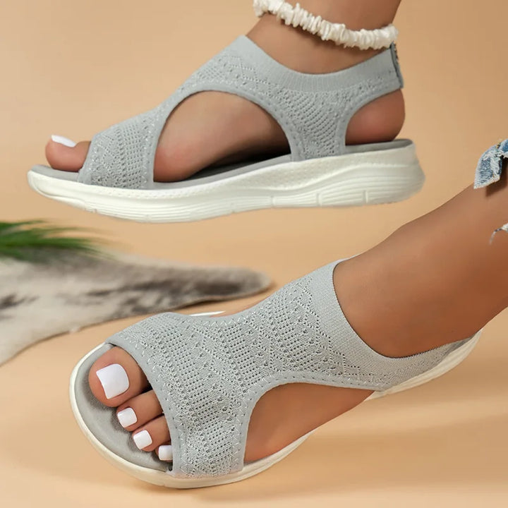 Pearleen – Avoimet urheilulliset sandaalit