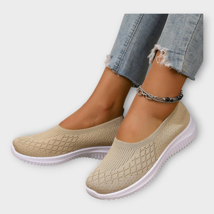 Ballerinat Liukastumisen Estävällä Pohjalla