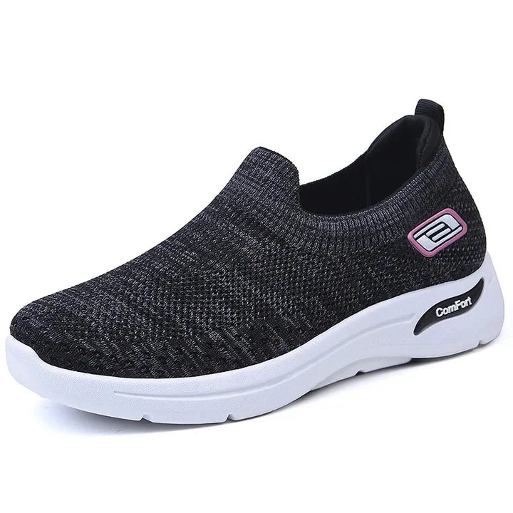 Rivana – Mukavat Slip-On Lenkkarit