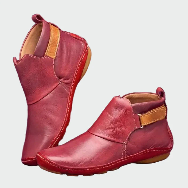 Clara – Ruskeat Nahkasaappaat