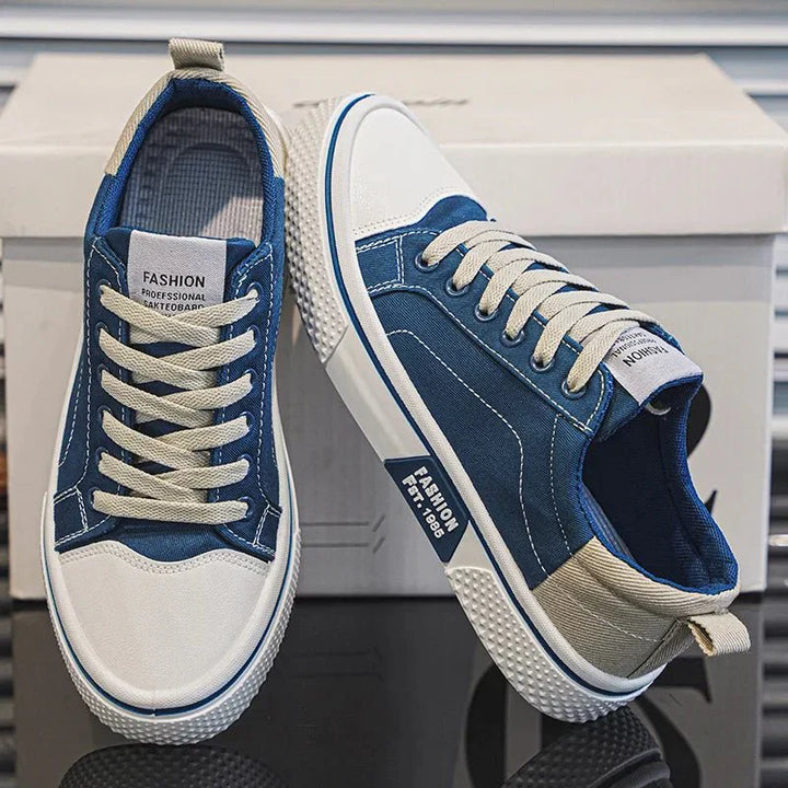 Helsinki | Aito Vintage-tennarit